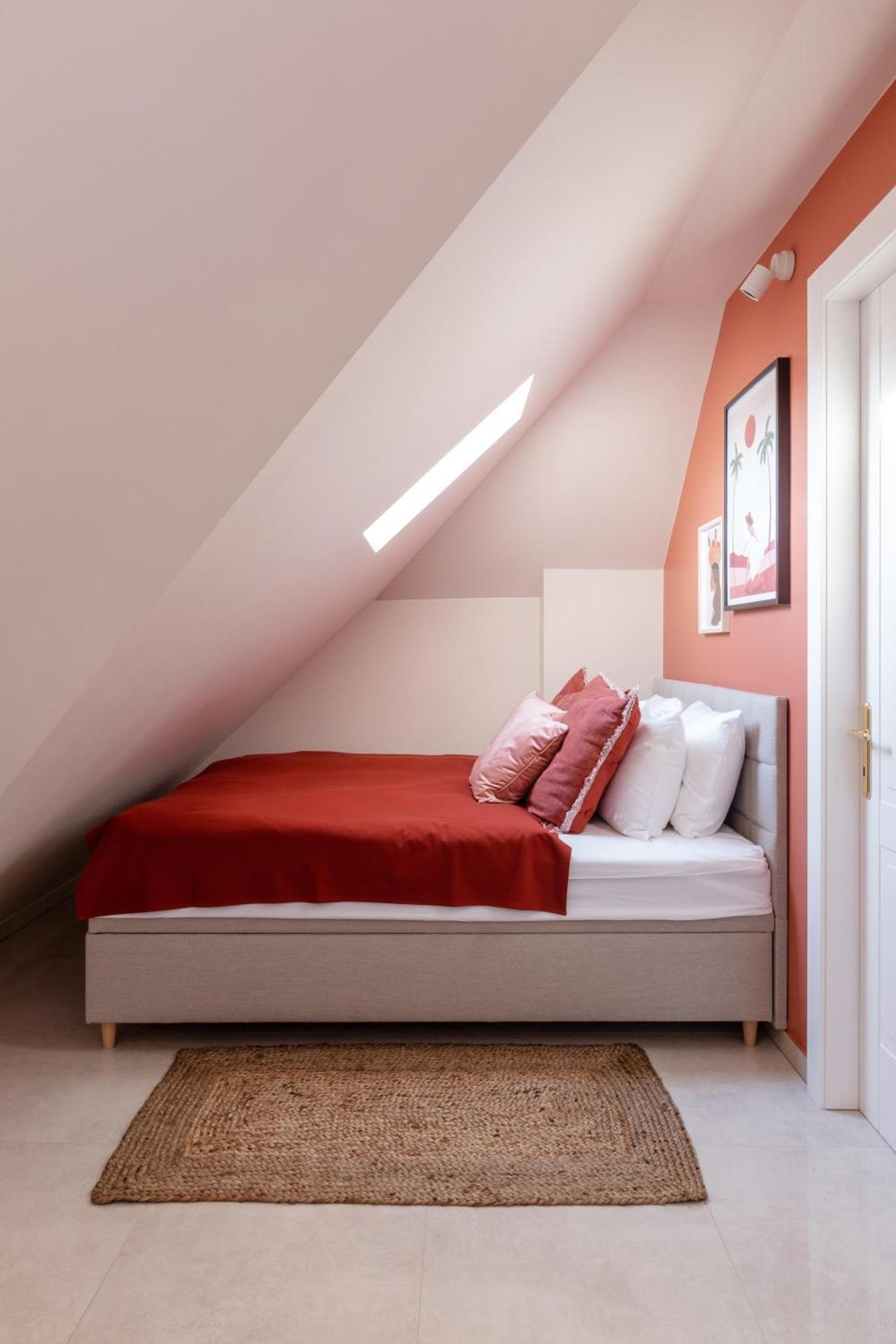 Turnkey I Letna Park Apartments Praag Kamer foto